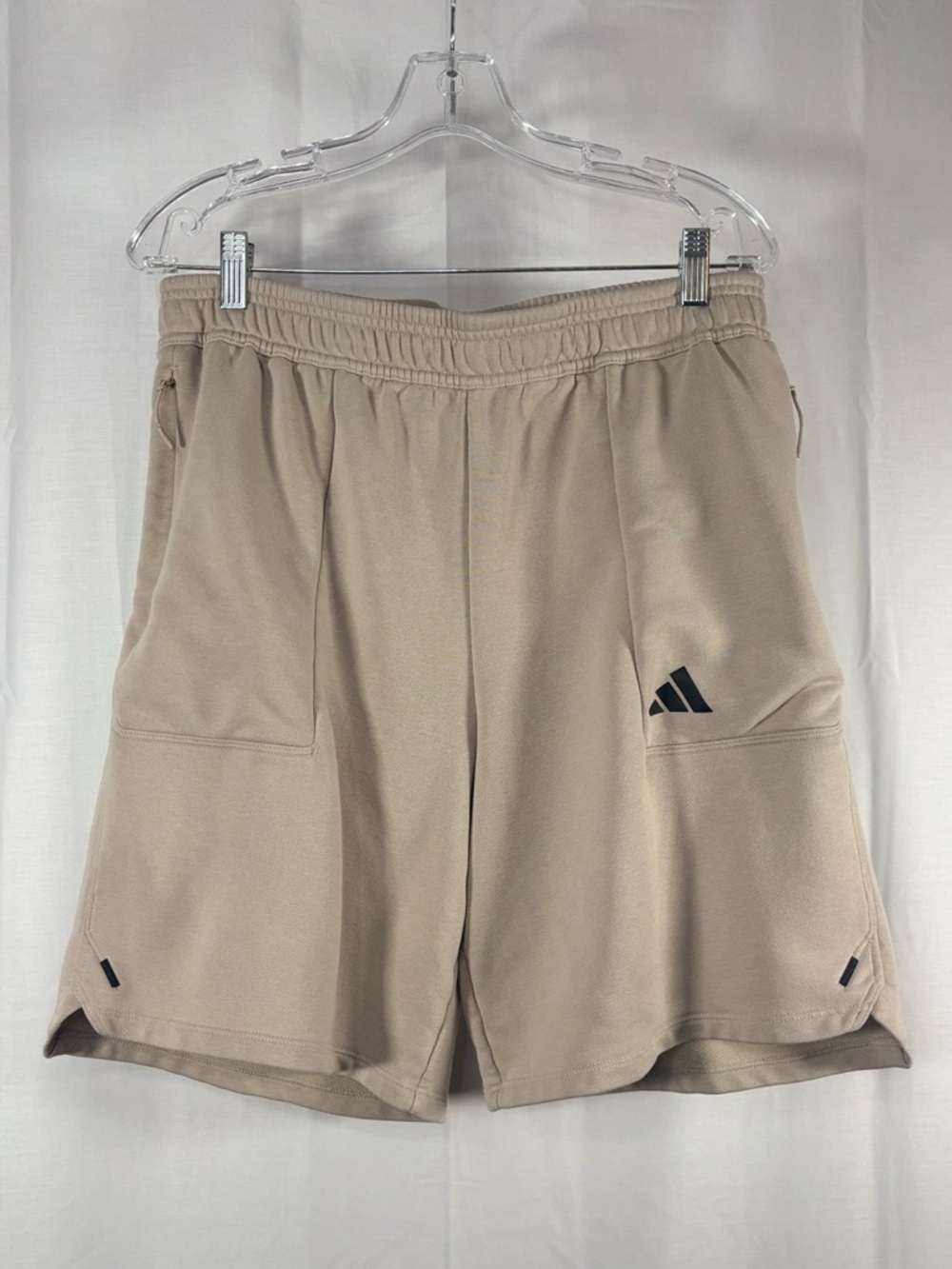 EUC Adidas Men's Aeroready Beige Performance Shorts Size L 9” inseam